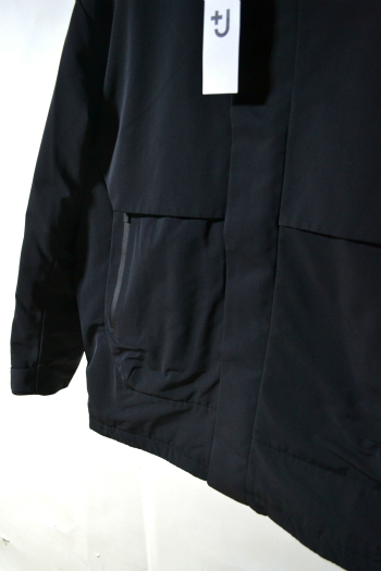 新品 UNIQLO+J ユニクロ プラスジェイ ハイブリッドダウン 新品 UNIQLO+J ユニクロ プラスジェイ ハイブリッドダウン
