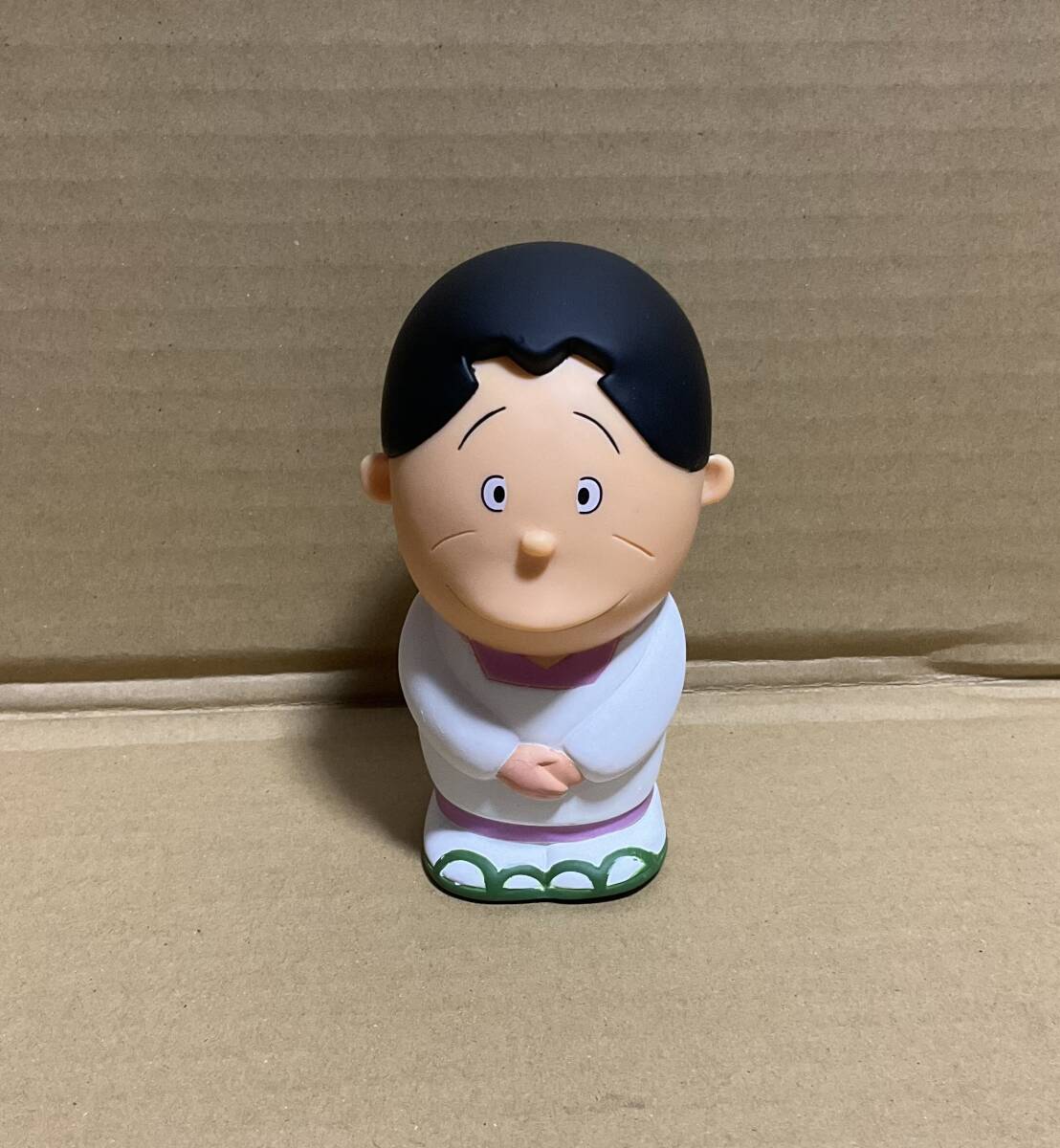 中古】アニメソフビ貯金箱「サザエさん フネ」長谷川町子 珍品 中古】アニメソフビ貯金箱「サザエさん フネ」長谷川町子 珍品