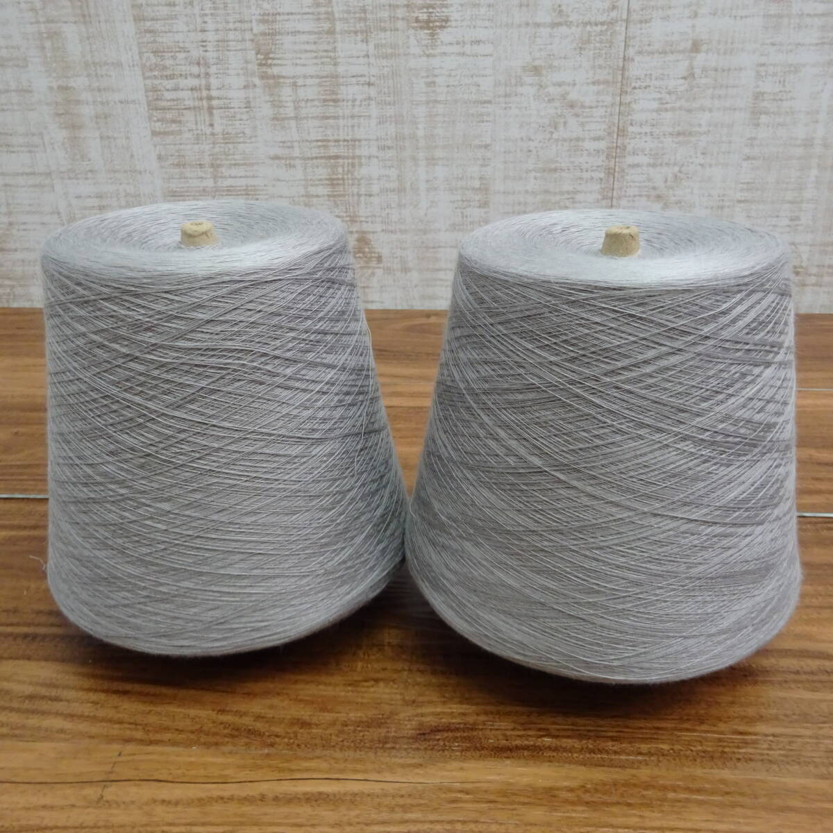 新品◇工業(yè)用コーン巻き纟　毛纟　手蕓材料　素材纟　セット売り　まとめ売り　3個(gè)　3,116g　B-18