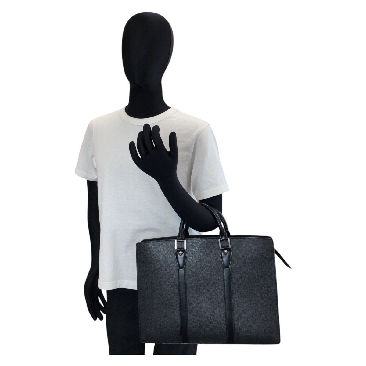 美品 LOUIS VUITTON ルイヴィトン タイガ ポルトドキュマン
