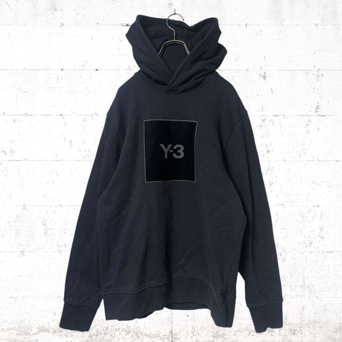 Y-3 スウェットパーカー ブランドロゴ入り ボックスロゴ トルコ製 ワイスリー ヨウジヤマモト アディダス Mサイズ 黒  ブラック｜Yahoo!フリマ（旧PayPayフリマ）