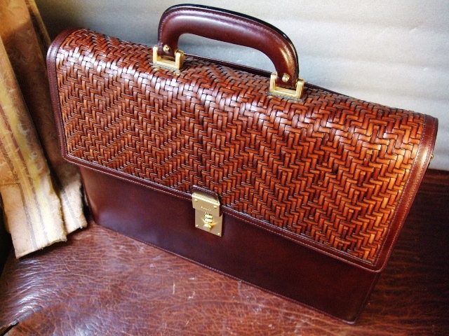 高級本革 BALLY バリー 豪華イントレチャート イタリア製フラップブリーフケース 美品 25211 ブリーフケース・書類かばん