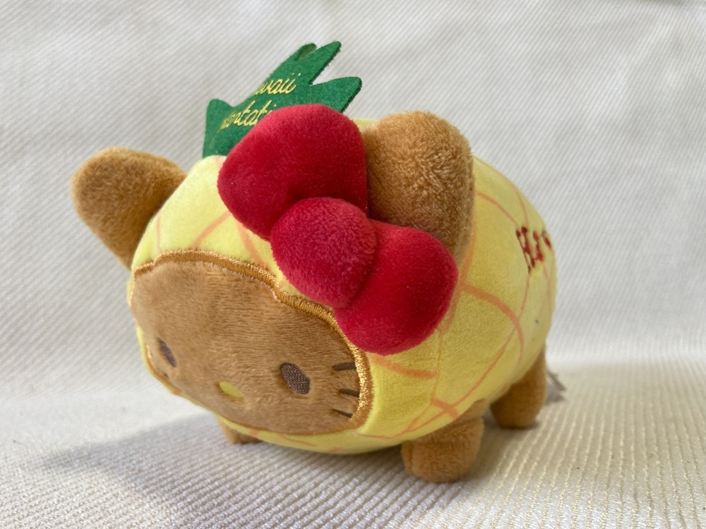 日本未入荷 ハワイ仕様で日焼け気味のキティちゃん❤️ ドール 日本未入荷 ハワイ仕様で日焼け気味のキティちゃん❤️ ドール