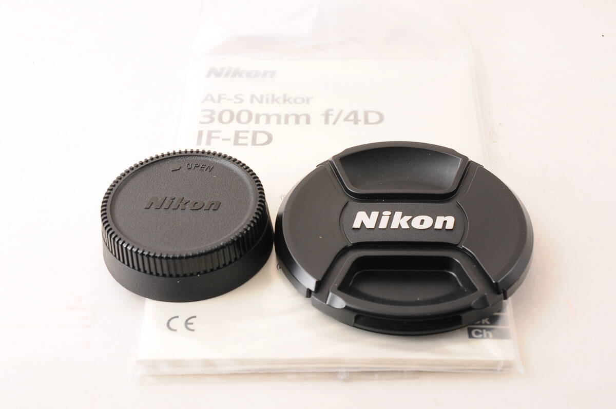 箱ケース付き ニコン NIKON AF-S NIKKOR 300mm F/4 D IF ED 箱ケース付き ニコン NIKON AF-S NIKKOR 300mm F/4 D IF ED