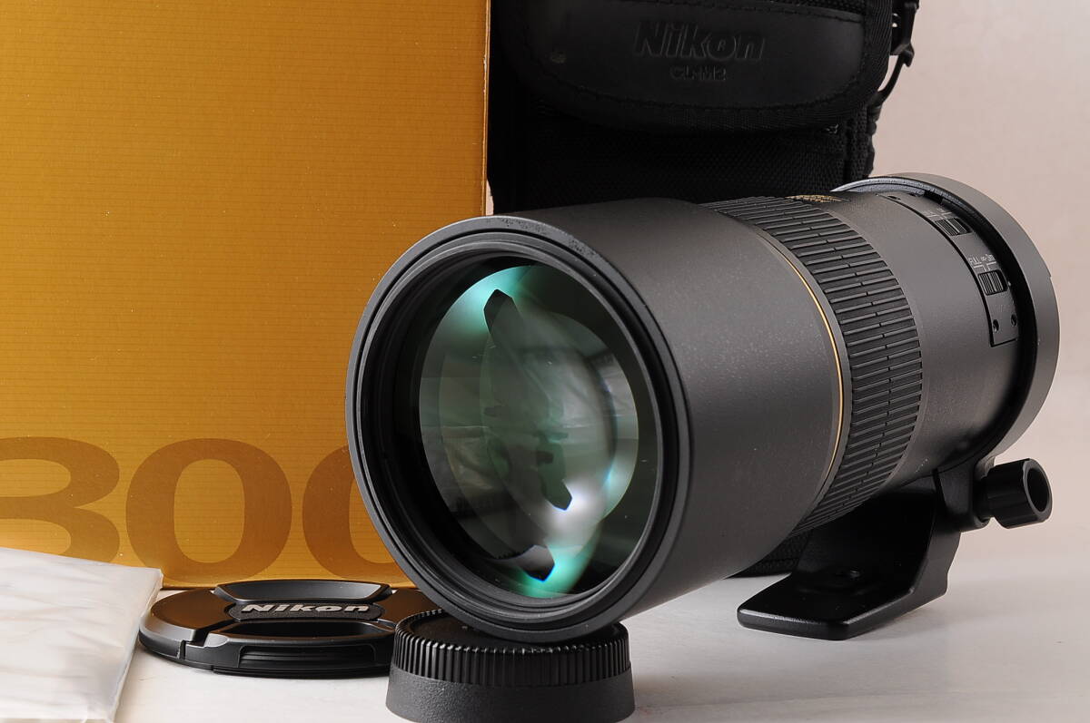箱ケース付き ニコン NIKON AF-S NIKKOR 300mm F/4 D IF ED 箱ケース付き ニコン NIKON AF-S NIKKOR 300mm F/4 D IF ED