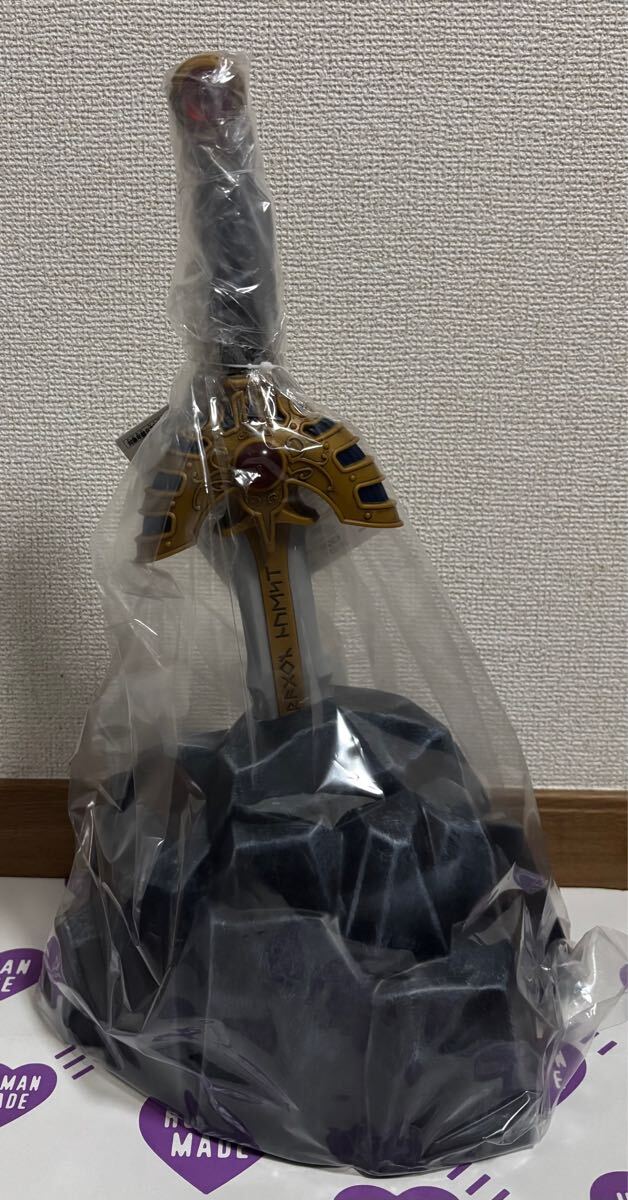 未開封 伝説の勇者賞 ロトの剣 岩台座付き ドラゴンクエスト 未開封 伝説の勇者賞 ロトの剣 岩台座付き ドラゴンクエスト