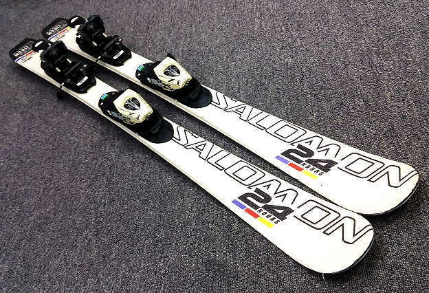 1794★サロモン 24HOURS 110cm★中古/子供スキー/補修あり/チューンナップ済み/ビンディング設定(無料)/ブーツ・ストック追加可_画像1