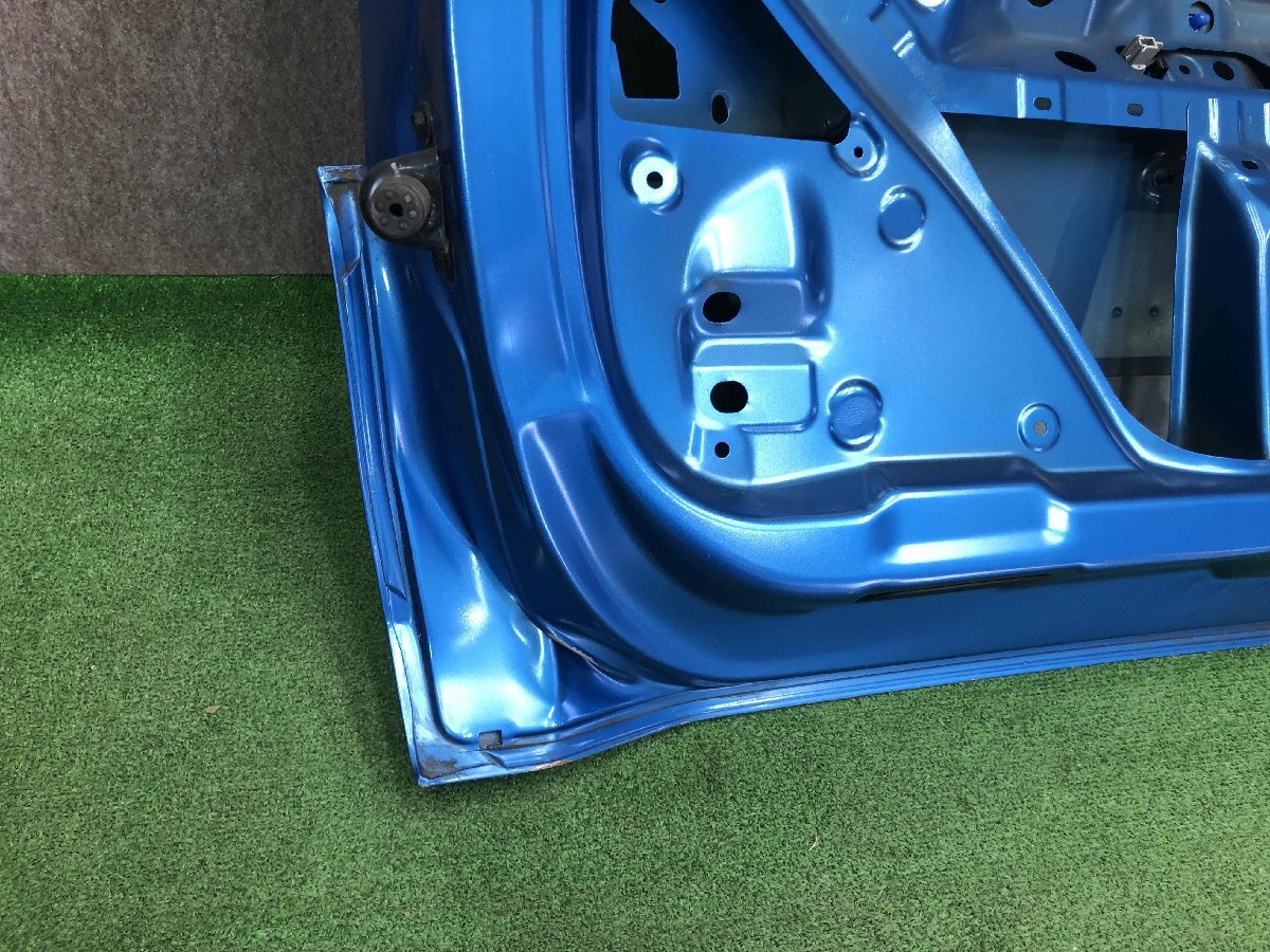 ノート E13 純正 リアゲート バックドア Yahoo!オークション -「e13ノートバックドア」(外装、エアロ) (パーツ