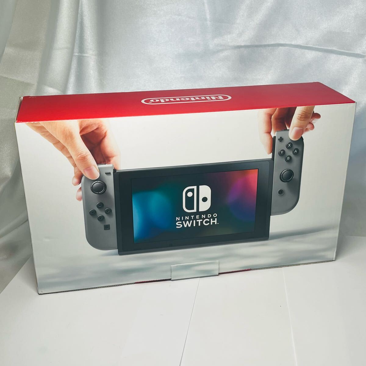 【極美品/送料無料】Nintendo Switch ニンテンドースイッチ 本体のみ 2018年製 旧型 最安値 値下不可