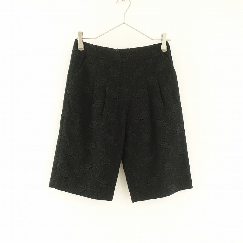 シビラ Sybilla *カットワーク刺繍ハーフパンツ*M黒ブラック総柄(33-2406-764)【81G42】