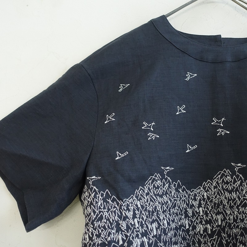 【美品/2024/SS/定価4.4萬(wàn)】ミナペルホネン mina perhonen *forest to bird リネン刺繍ブラウス*38(j33-2408-195)【40I42】