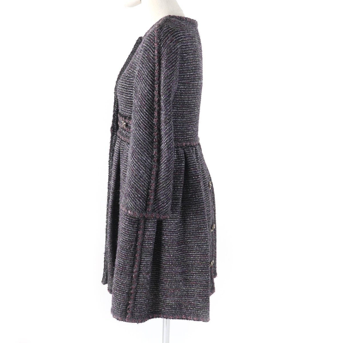 極美品★CHANEL シャネル P42301 ココマークボタン付 ラメ入り ノーカラー ツイード Aライン コート マルチ 34 ハンガー付 正規(guī)品