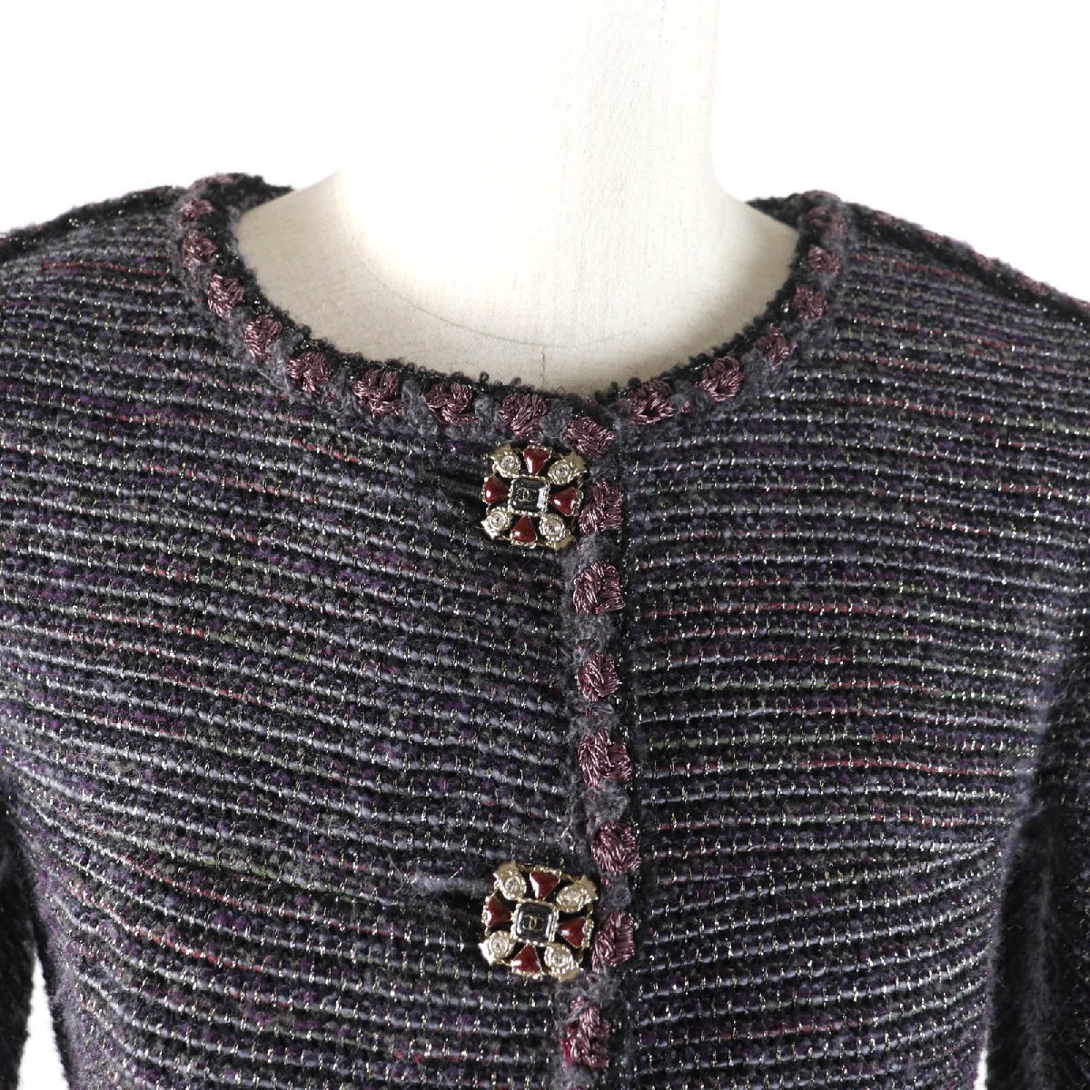 極美品★CHANEL シャネル P42301 ココマークボタン付 ラメ入り ノーカラー ツイード Aライン コート マルチ 34 ハンガー付 正規(guī)品