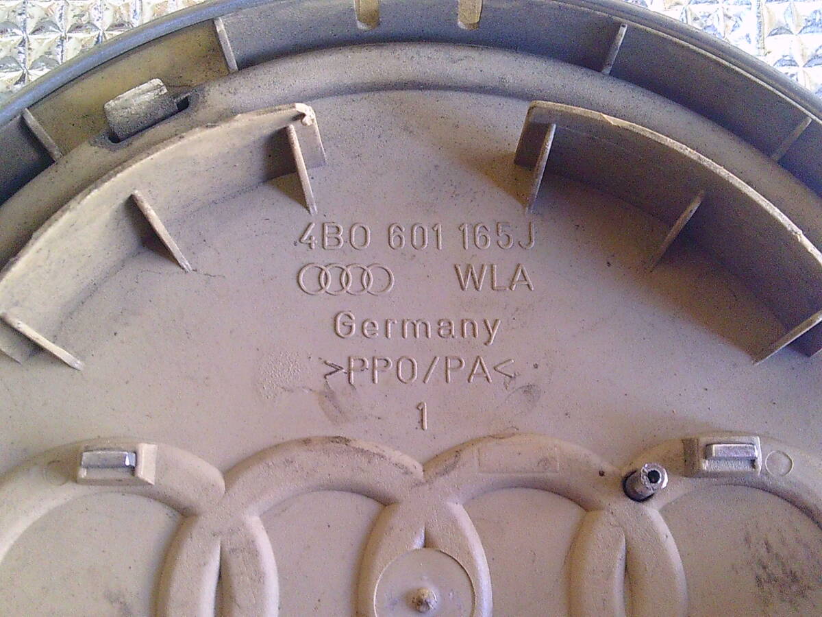 アウディ 純正アルミホイール キヤップ 4点 ガレージ整理品 _画像5
