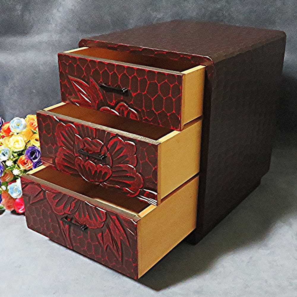 ◇鎌倉彫 牡丹 小引き出し 3段 卓上小物入れ 小物収納 伝統工芸 ◇鎌倉彫 牡丹 小引き出し 3段 卓上小物入れ 小物収納 伝統工芸