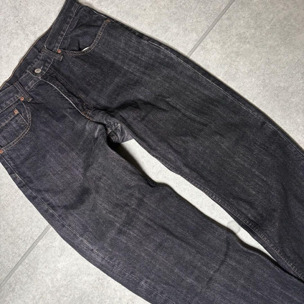 色残り抜群 Levi's 533 ブラックデニム 廃盤 先染め ストレート 色残り抜群 Levi's 533 ブラックデニム 廃盤 先染め ストレート
