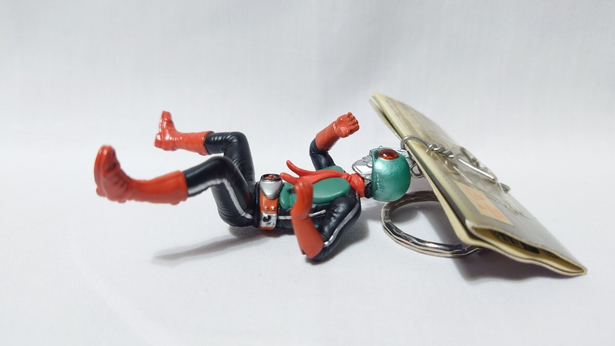 バンプレスト★仮面ライダー リアルキーホルダープラス 新1號(hào)登場(chǎng)編【仮面ライダー新2號(hào)】保管品 タグ付き フィギュアキーホルダー