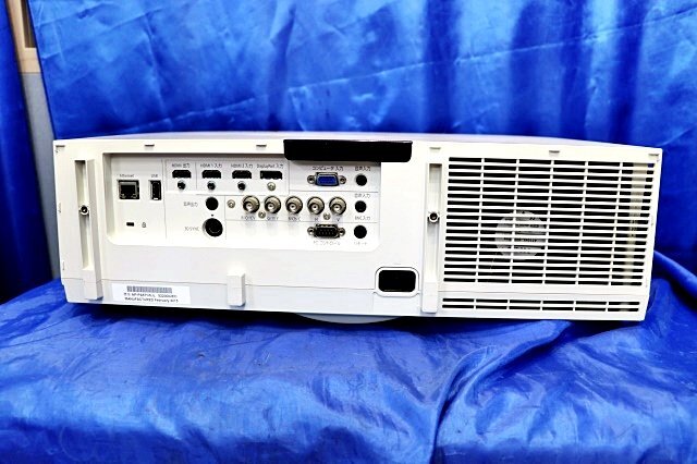 ☆高輝度5700lm/ランプ使用時間620h☆ NEC 液晶プロジェクター ☆高輝度5700lm/ランプ使用時間620h☆ NEC 液晶プロジェクター