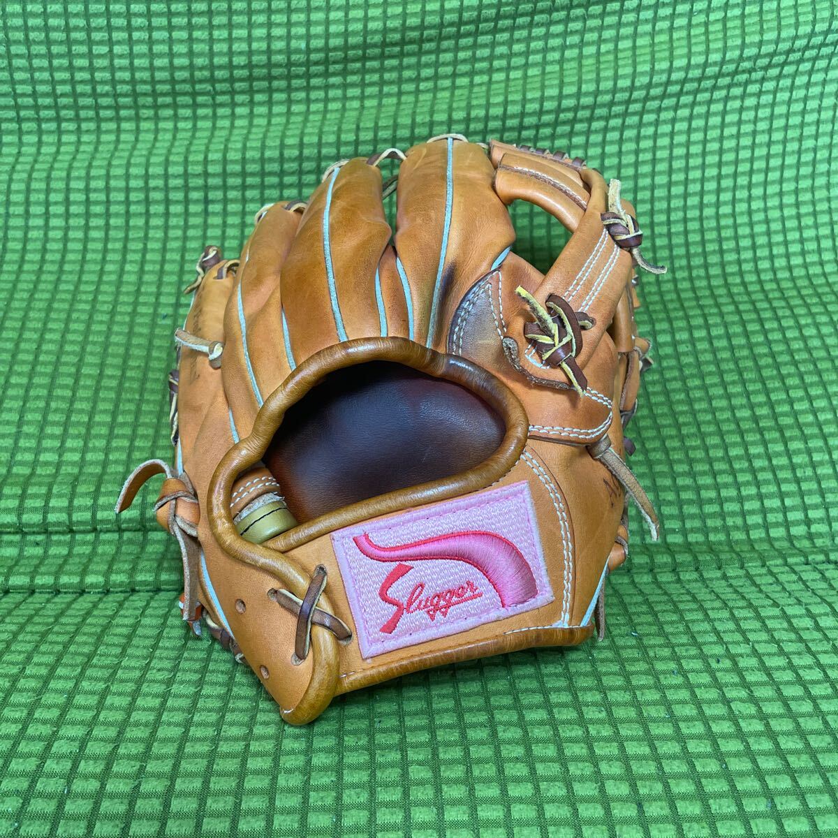 クリーニング済み 】 ミズノ 軟式グローブ / 内野手用 型付け クリーニング済み 】 ミズノ 軟式グローブ / 内野手用 型付け