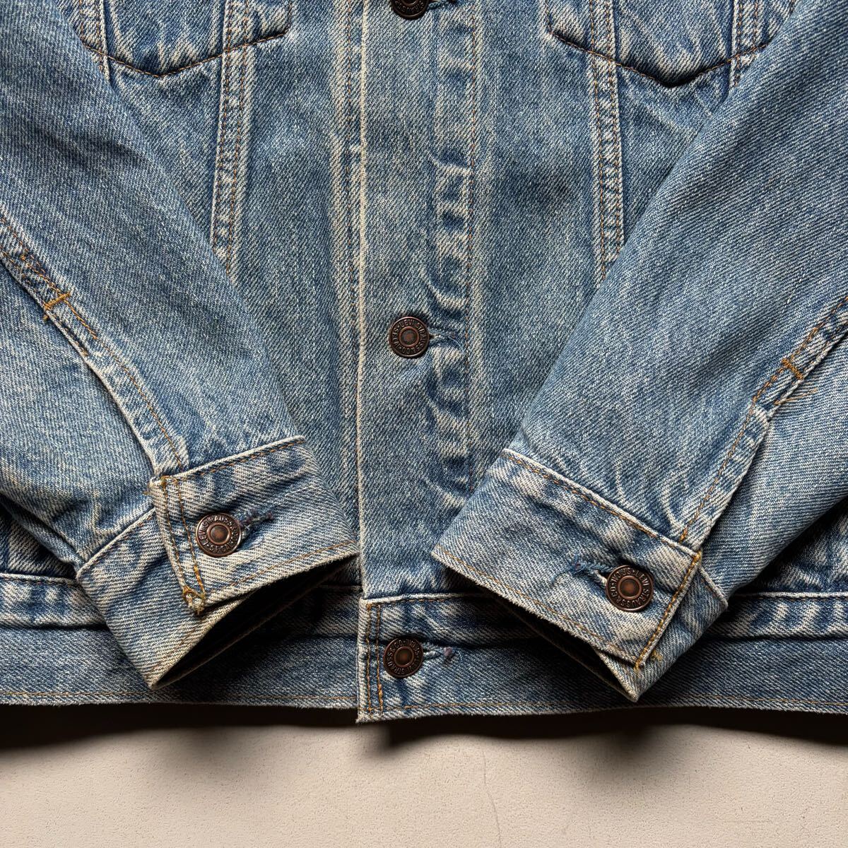 90s Levi's 75406-0412 denim jacket “size L” “made in Canada 90s Levi's 75406-0412 denim jacket “size L” “made in Canada