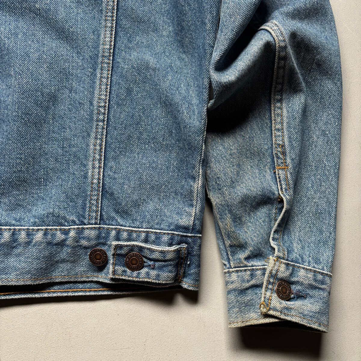 90s Levi's 75406-0412 denim jacket “size L” “made in Canada 90s Levi's 75406-0412 denim jacket “size L” “made in Canada