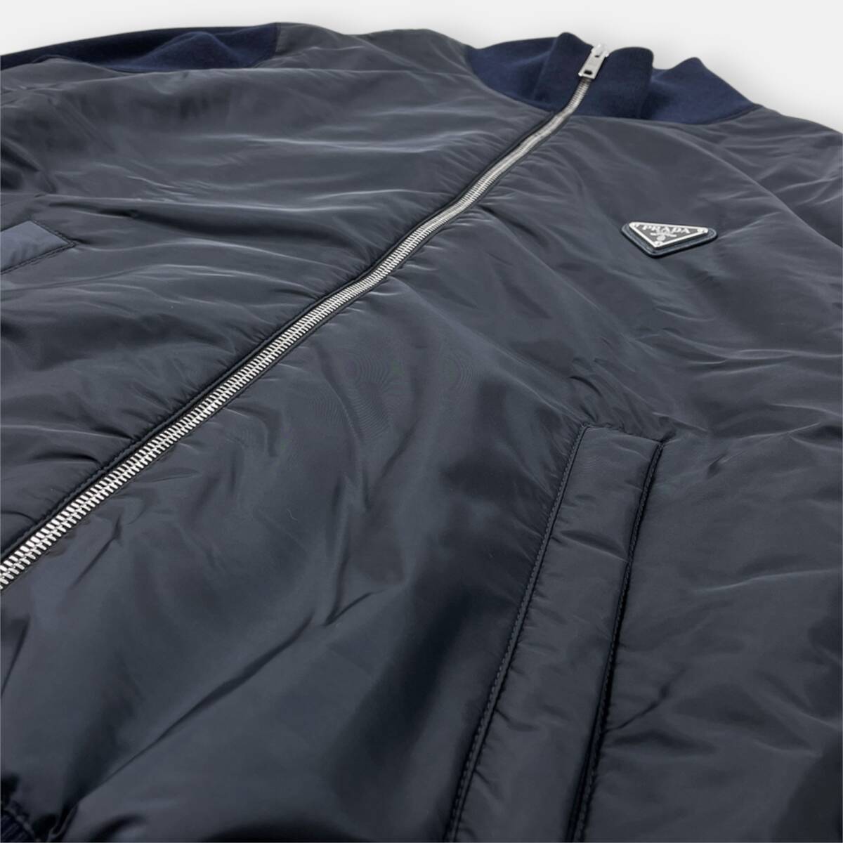 美品】22AW PRADA プラダ / Re-Nylon ナイロン ジャケット 美品】22AW PRADA プラダ / Re-Nylon ナイロン ジャケット