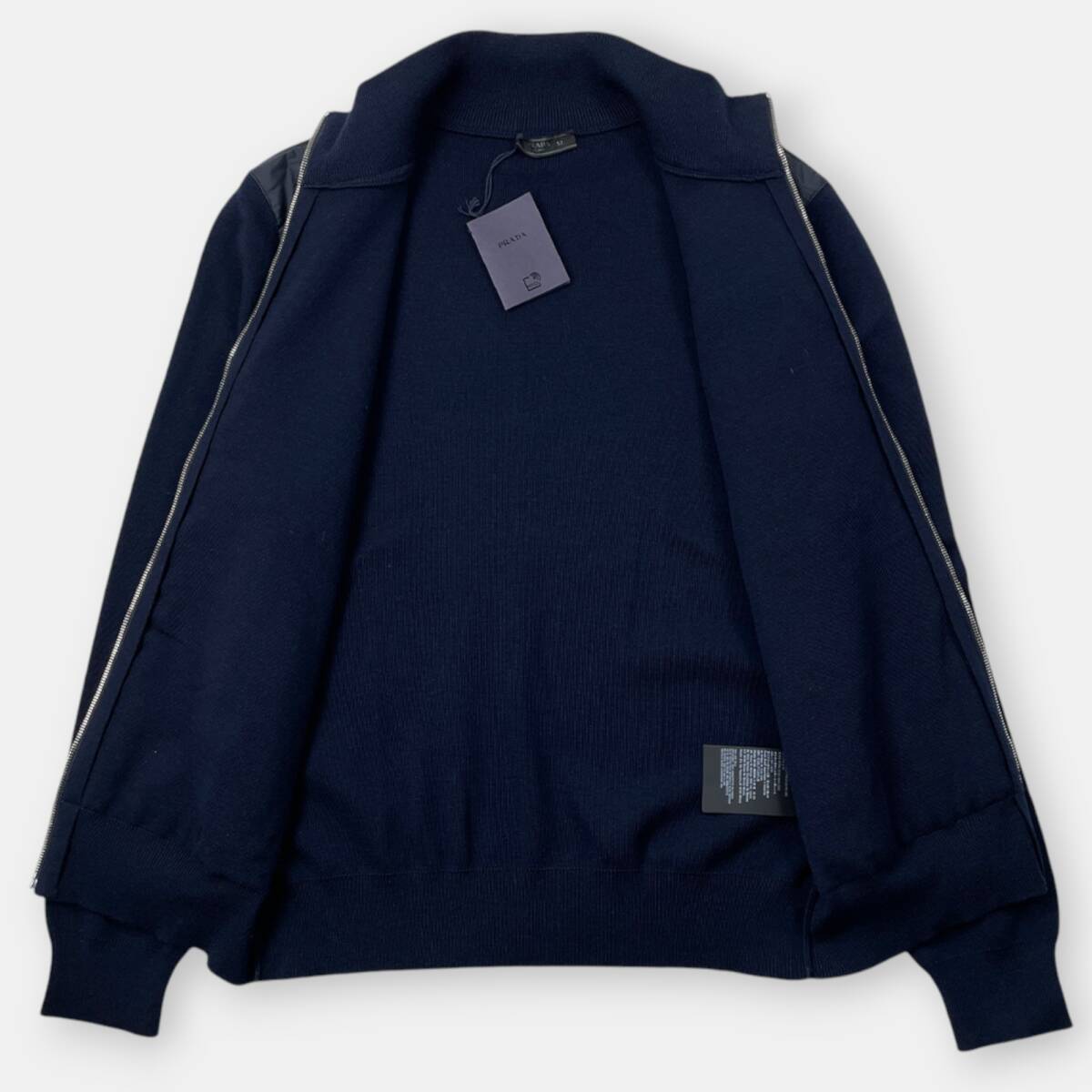 美品】22AW PRADA プラダ / Re-Nylon ナイロン ジャケット 美品】22AW PRADA プラダ / Re-Nylon ナイロン ジャケット