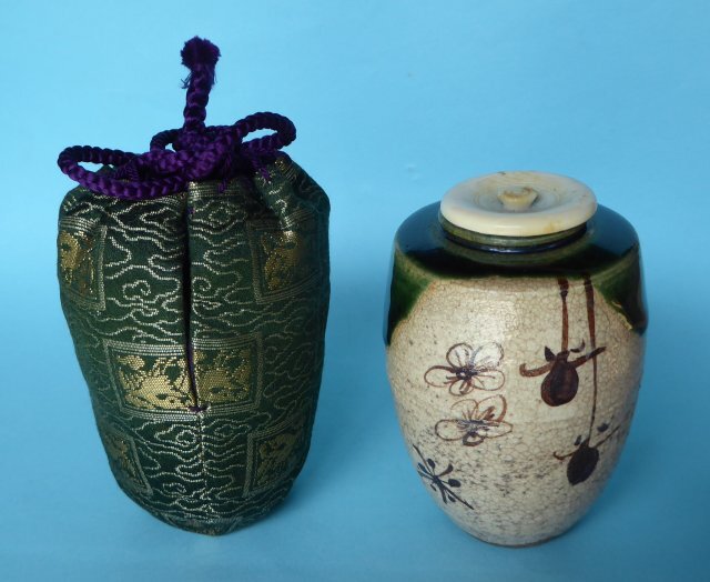 ◎茶道具 瀬戸赤津焼・山口錠鐵 織部肩衝茶入 桐共箱(茶道具 ◎茶道具 瀬戸赤津焼・山口錠鐵 織部肩衝茶入 桐共箱(茶道具