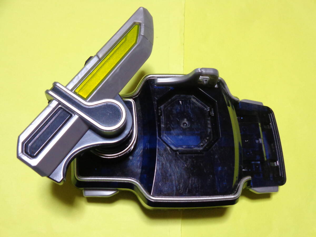 仮面ライダー鎧武 ガイム/変身ベルト DX 戦極ドライバー - 仮面 仮面ライダー鎧武 ガイム/変身ベルト DX 戦極ドライバー - 仮面