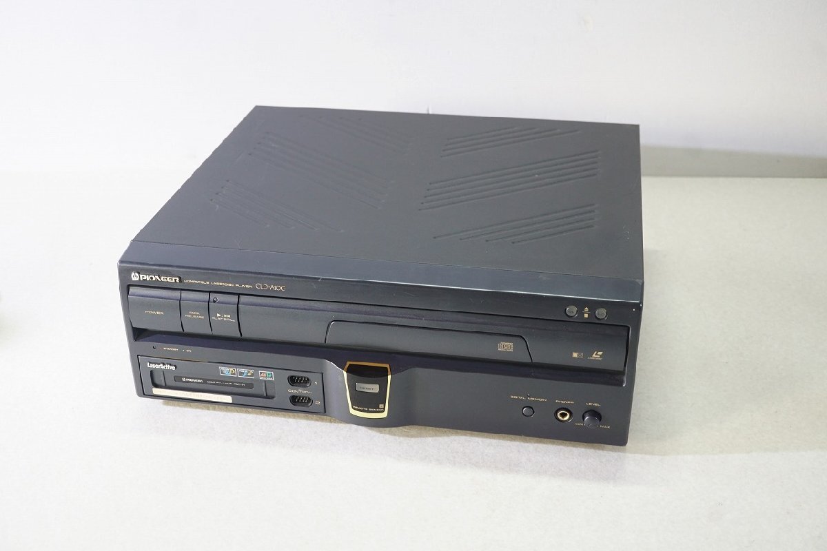Pioneer CLD-A100 たもて レーザーディスクプレーヤー (中古品) Pioneer CLD-A100 たもて レーザーディスクプレーヤー (中古品)