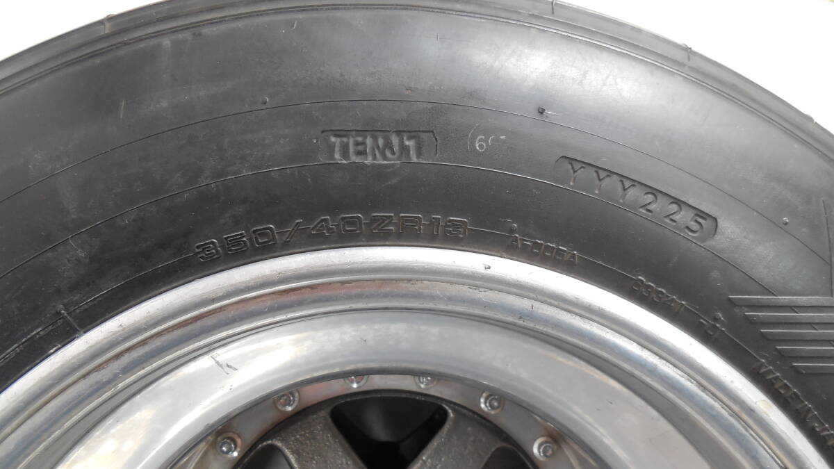 SSRホイール+アドバンスリックタイヤ F3000のリヤホイールと未 SSRホイール+アドバンスリックタイヤ F3000のリヤホイールと未