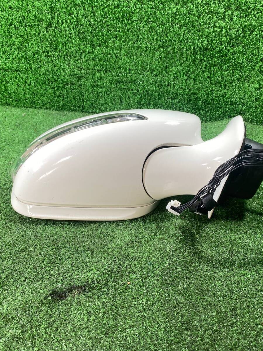 mercedes benz ベンツ Eクラス w211 ・ 右 ドアミラー サイドミラー_画像2