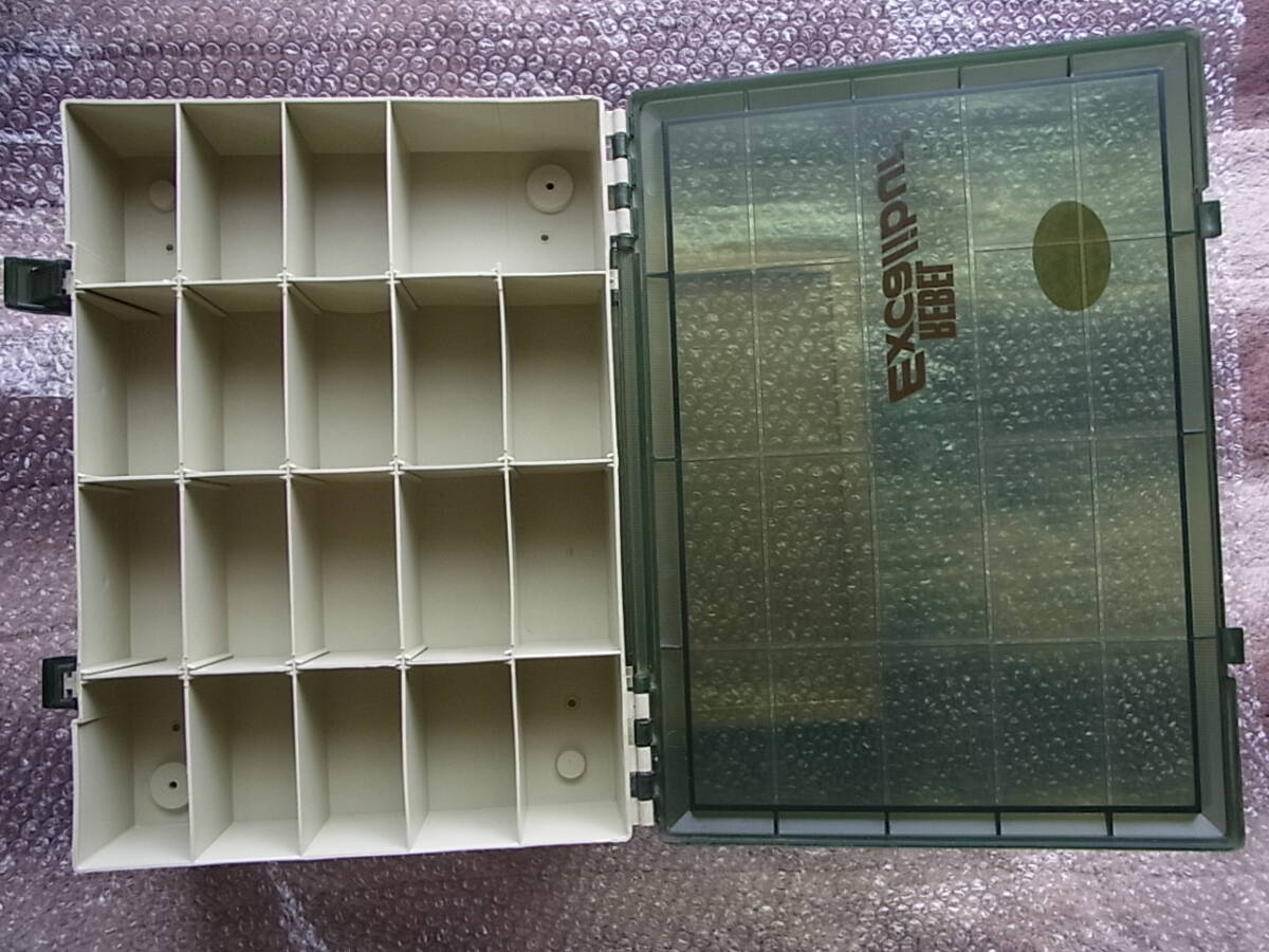 OLD レーベル エクスカリバー 50 タックルボックス REBEL OLD レーベル エクスカリバー 50 タックルボックス REBEL