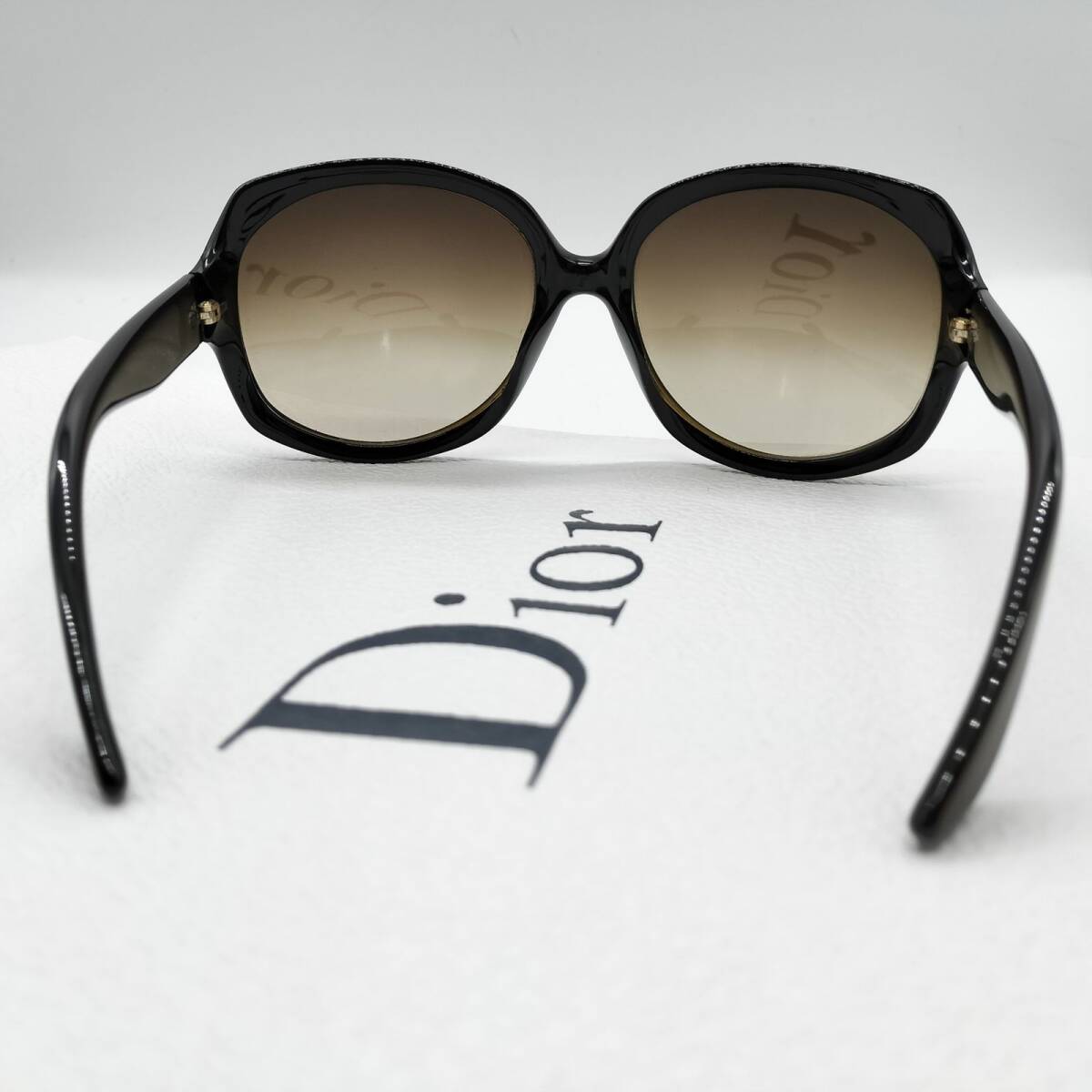 洗練された大人の輝き】 Dior クリスチャンディオール 洗練された大人の輝き】 Dior クリスチャンディオール