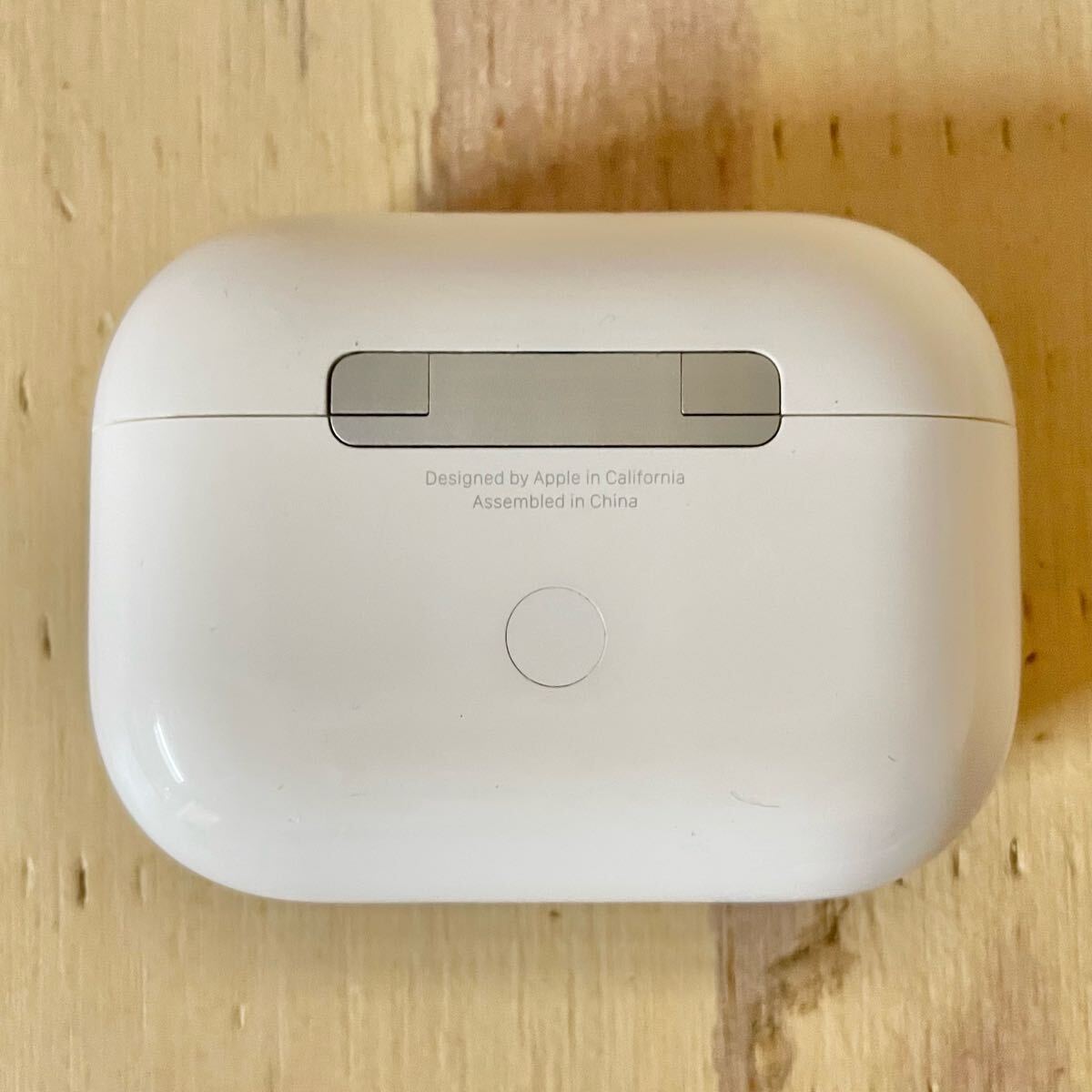 中古美品】Apple AirPods Pro 第1世代 A2083 A2084 A2190 MWP22J/A アップル ワイヤレスイヤホン(イヤフォン)｜売買されたオークション情報、Yahoo!オークション(旧ヤフオク!)  の商品情報をアーカイブ公開 - オークファン（aucfan.com）