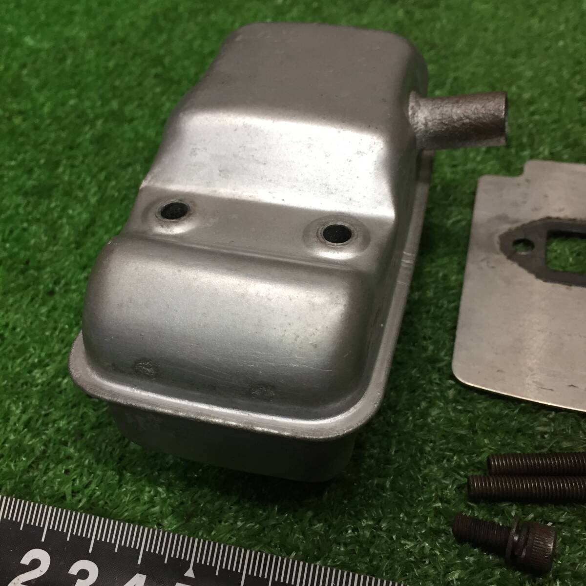 ゼノア　マフラー　G3L　34ｍｍ　前方排気　遮熱板　G34L　ビーバー　背負式刈払機　B365Z　B367Z　L367Z　ZENOAH