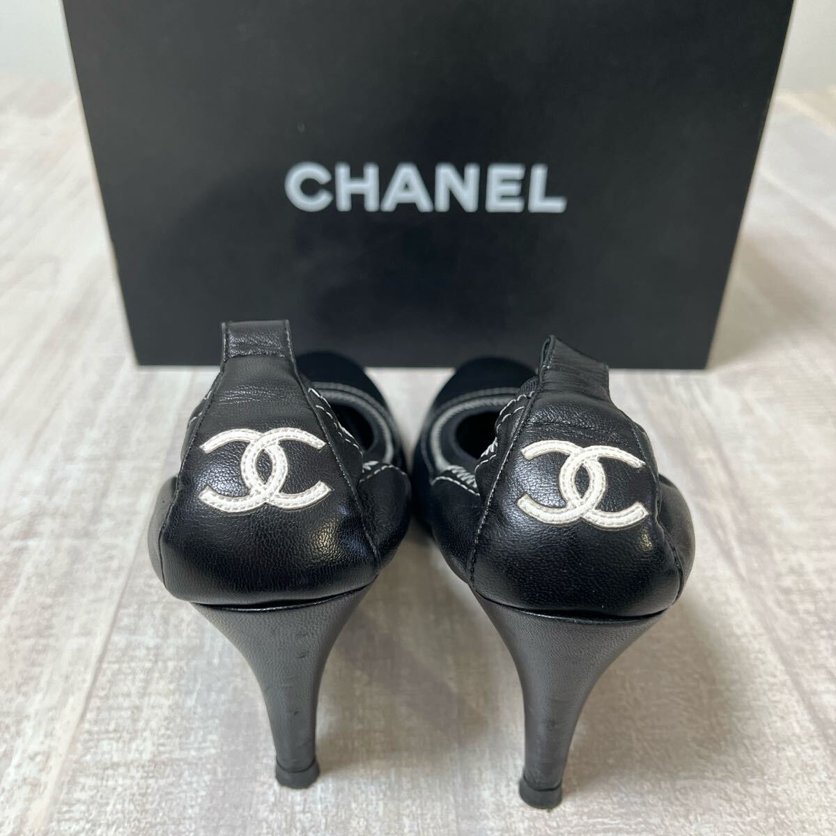 【箱付 極美品 ビブラムソール】CHANEL ヴィンテージ レザー パンプス シャネル ビッグ ココマーク ヒール ブラック 36.5C バレエシューズ