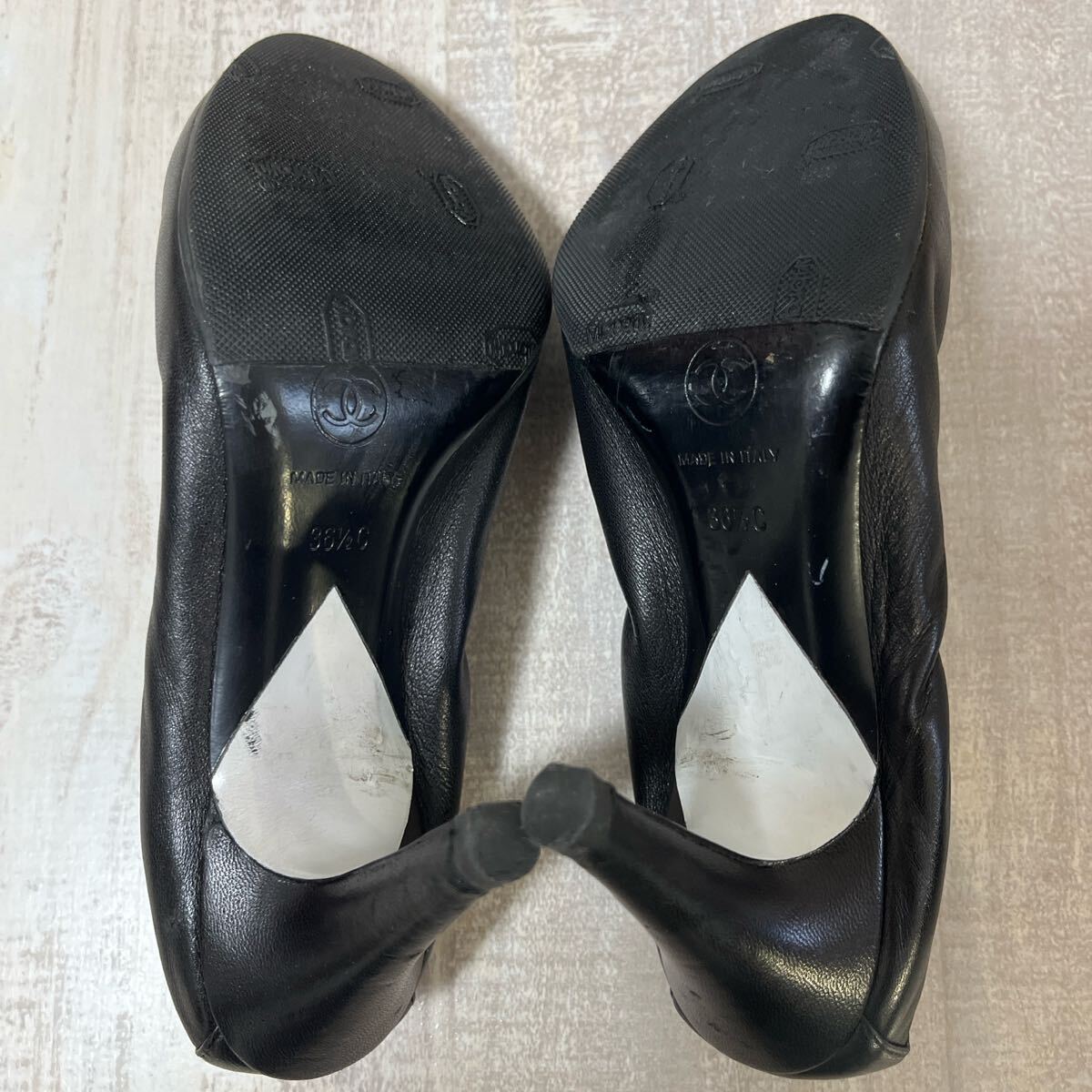 【箱付 極美品 ビブラムソール】CHANEL ヴィンテージ レザー パンプス シャネル ビッグ ココマーク ヒール ブラック 36.5C バレエシューズ