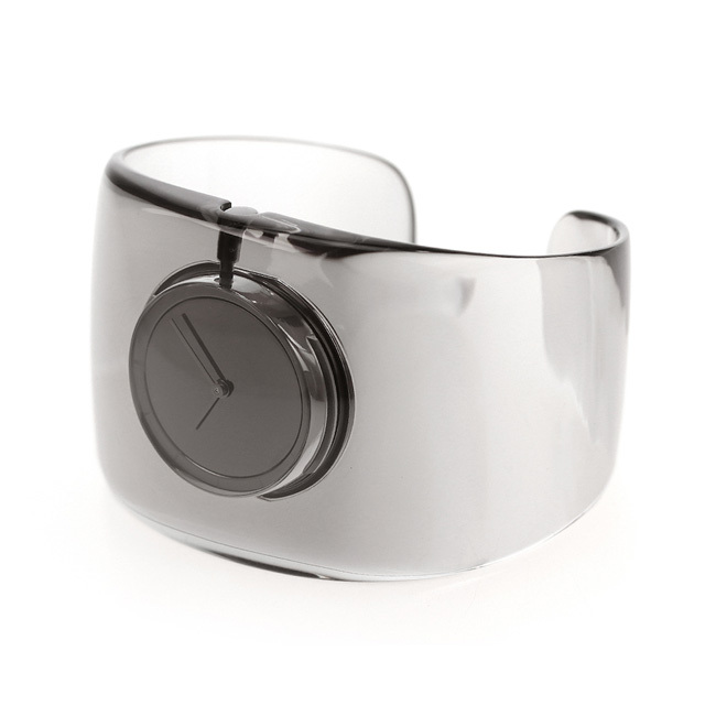 イッセイ ミヤケ O-Bold クオーツ 腕時計 ISSEY MIYAKE NYAS002 ダークグレー スモーク 日本製_画像4