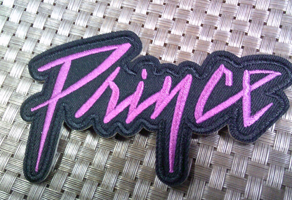 《黒暗桃PC英語》■新品プリンス　Prince アメリカ　ミュージシャン刺繍ワッペン　バンド◆音楽 ミュージック◆■洋服・衣類・衣服DIY