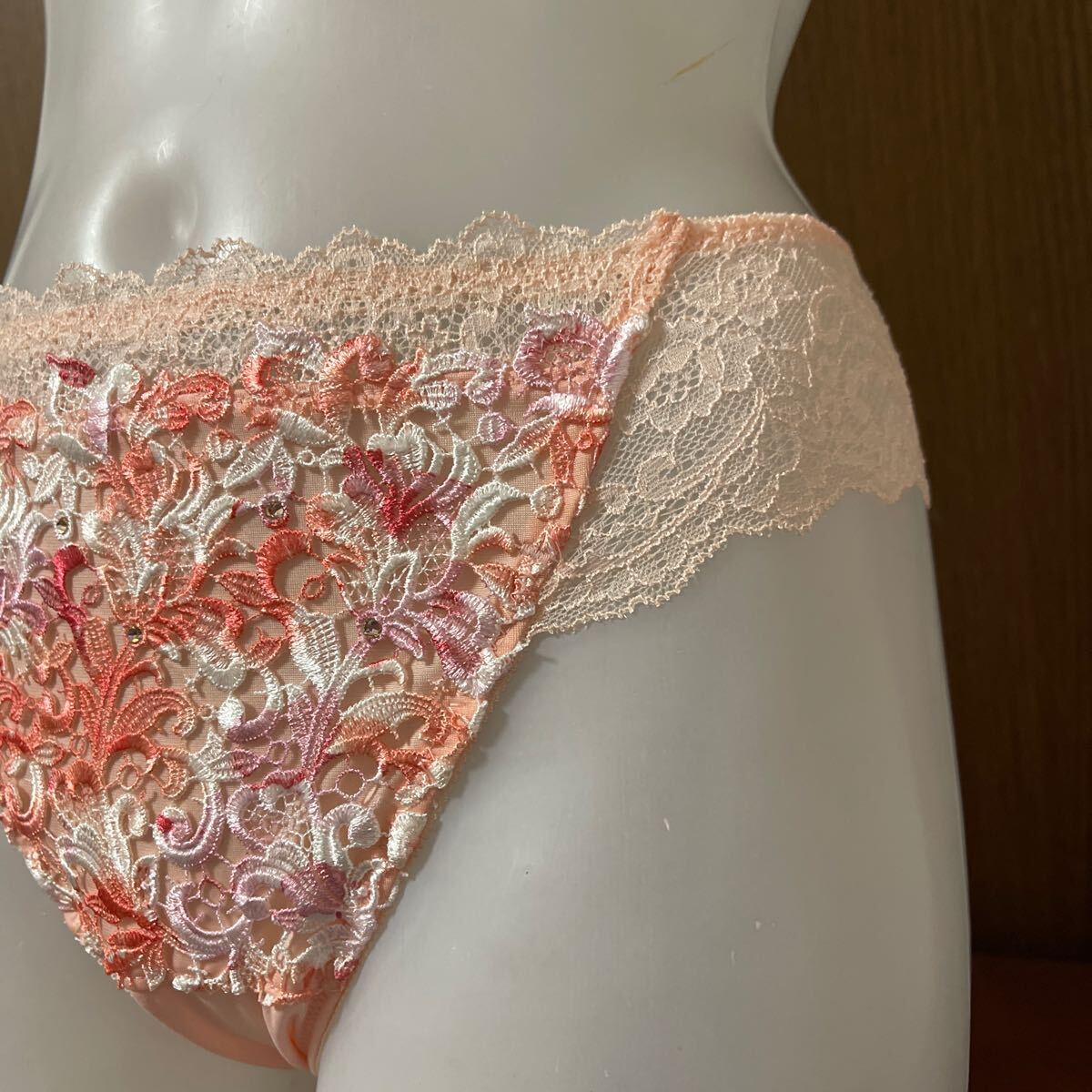item_image_4