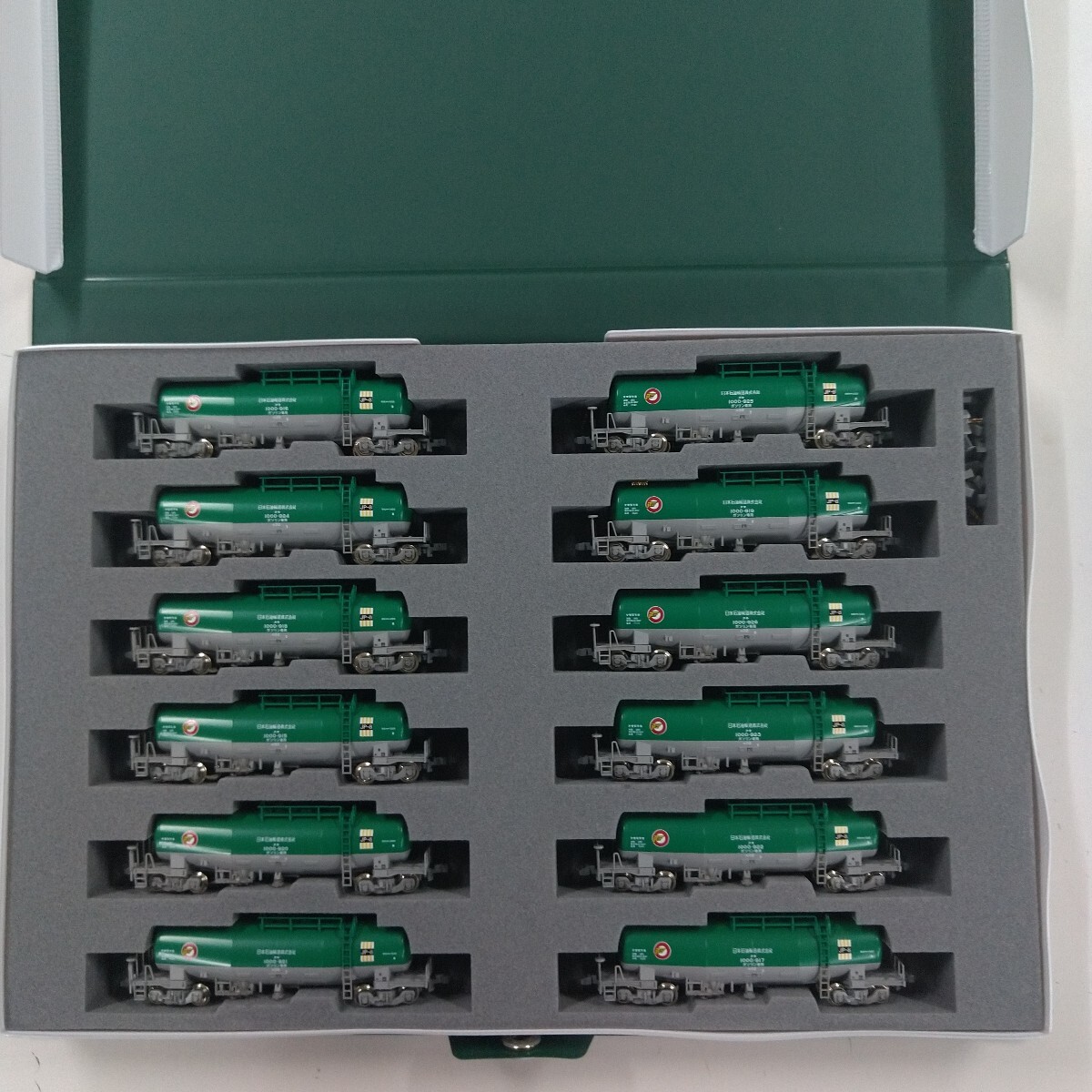 カトー　タキ1000 日本石油輸送(米軍燃料輸送列車) 12両セット Amazon | KATO Nゲージ タキ1000 日本石油輸送 米軍燃料輸送列車 12両