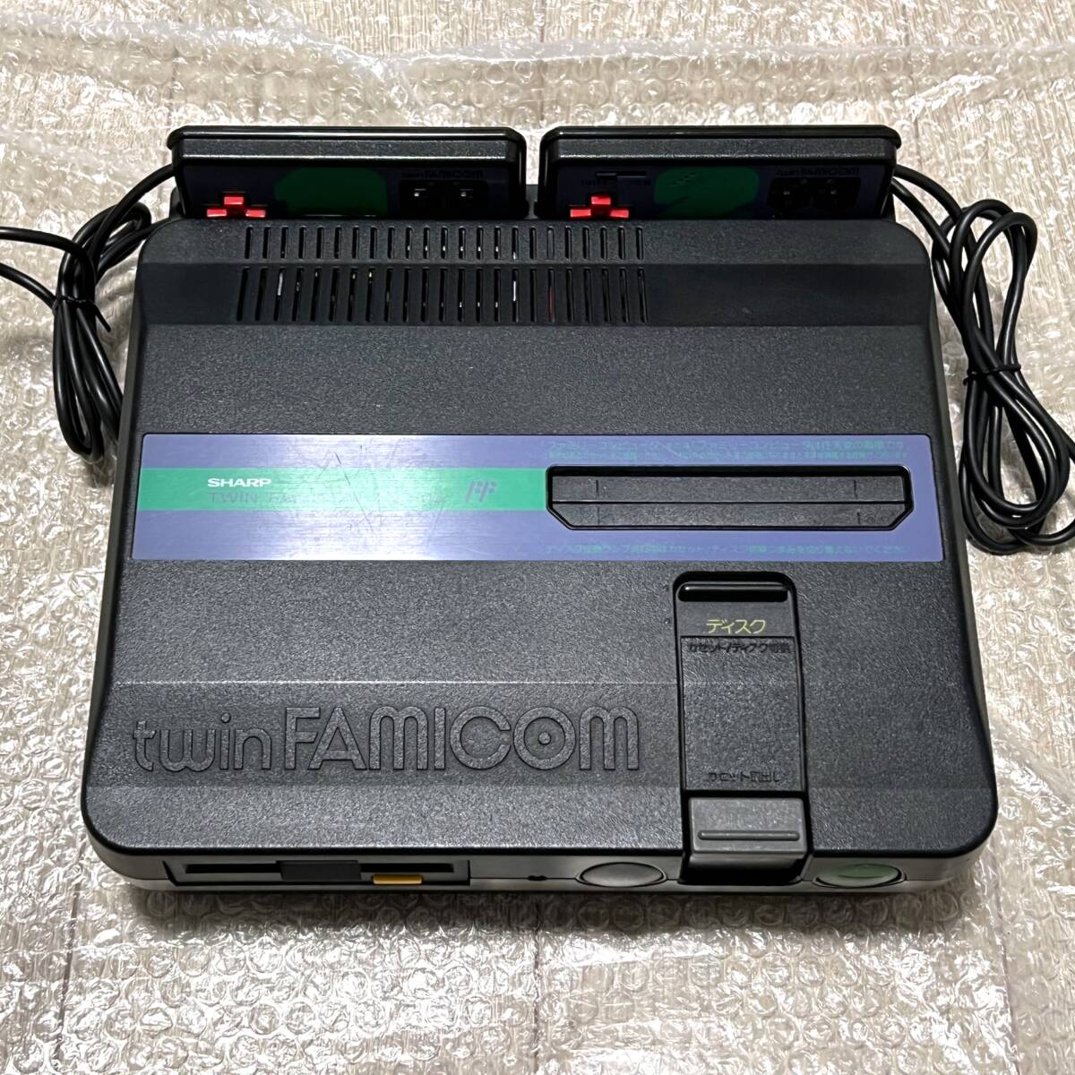 FFマーク・動作確認済〉FC シャープ ツインファミコン 本体 後期 FFマーク・動作確認済〉FC シャープ ツインファミコン 本体 後期