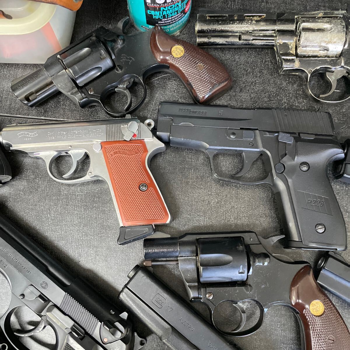 エアガン まとめ P228 POLIZEI M8000 COUGAR G PPK/S U.S 9mm M9