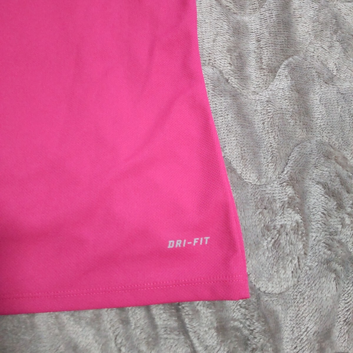 値下げしました！！　美品☆レディース・テニスウェア/Tシャツ/ナイキ/サイズM/まとめ買い&割引OK_画像6