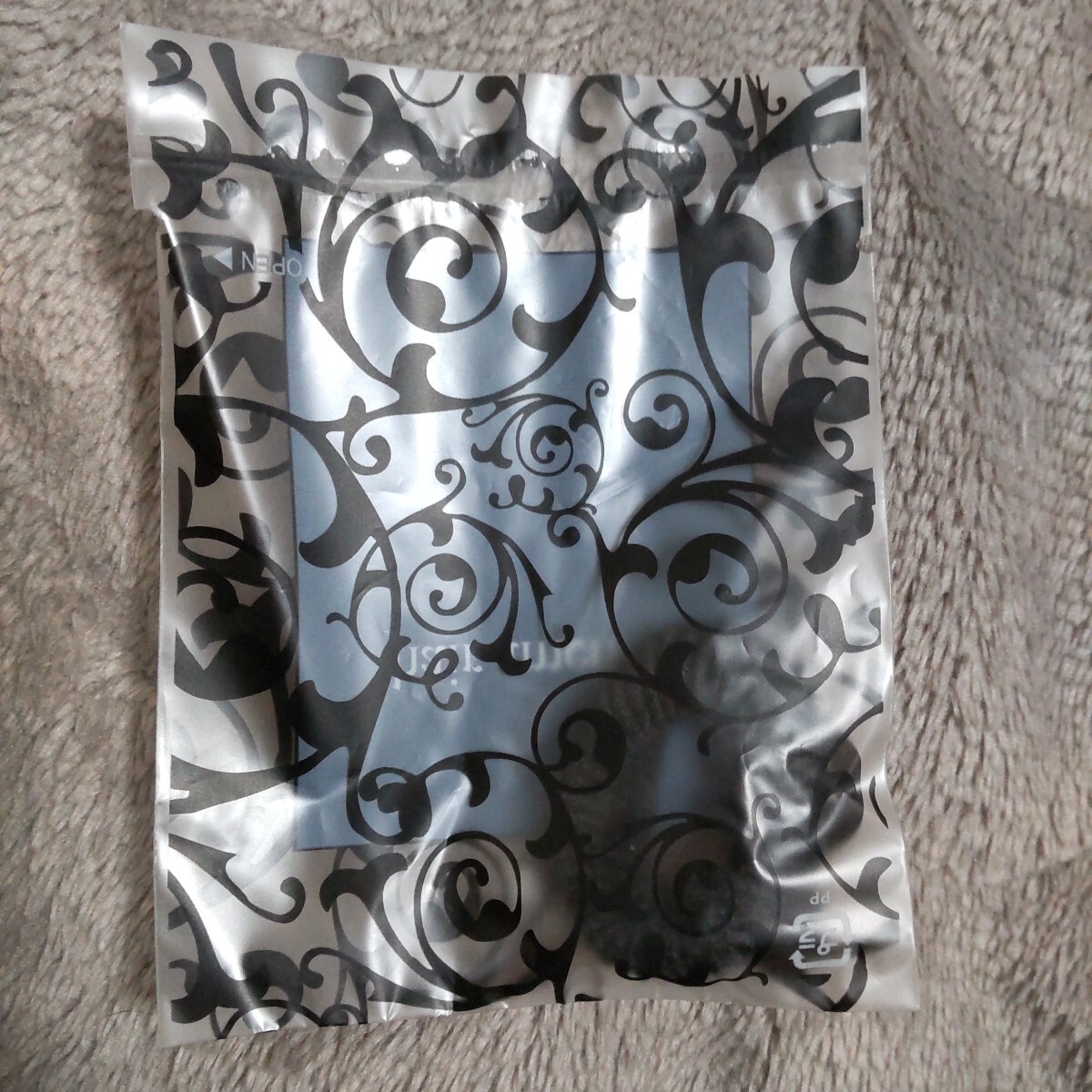 ホテルアメニティ④　ヘアゴム90個☆他のアメニティとまとめ買いにて割引可能です☆_画像2