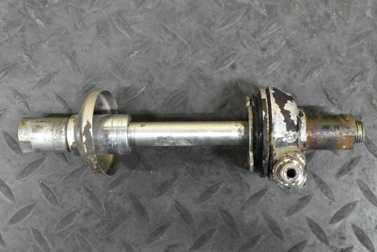 K1031 当時物 純正 KH250 フロントアクスルシャフト メーター K1031 当時物 純正 KH250 フロントアクスルシャフト メーター