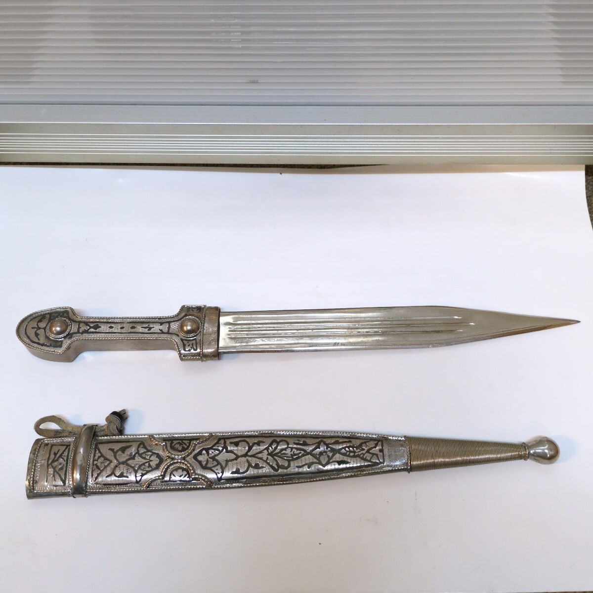 キンジャール ロシア 短剣 コサック 模造刀 全長43.2㎝ 小型 キンジャール ロシア 短剣 コサック 模造刀 全長43.2㎝ 小型