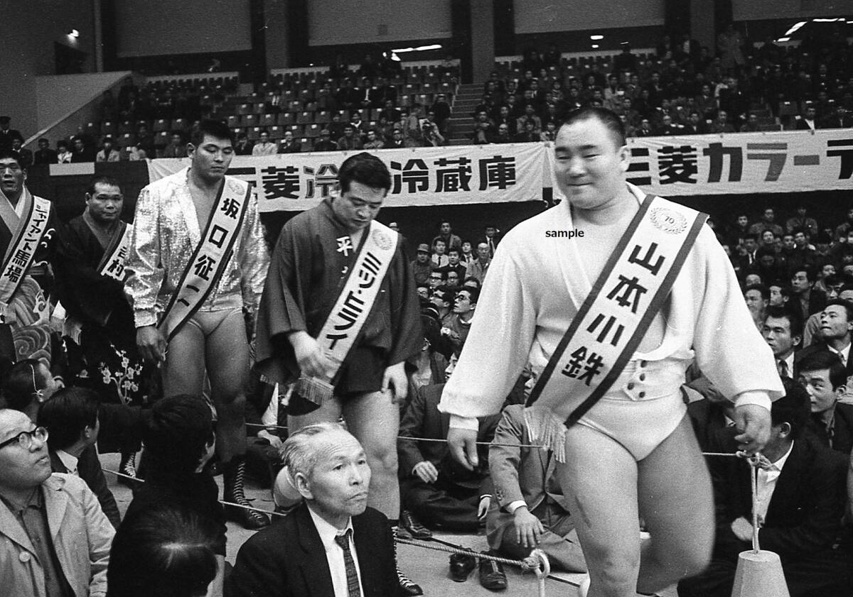 プロレス フイルム 山本小鉄 38コマ|Yahoo!フリマ(旧PayPay プロレス フイルム 山本小鉄 38コマ|Yahoo!フリマ(旧PayPay