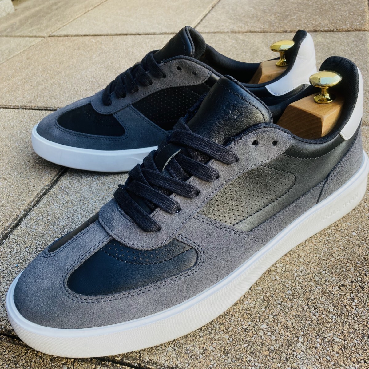 ★美品★ コールハーン COLEHAAN 8.5 26cm レザーシューズ スニーカー グランド GRAND クロスコート ブラック BK 黒 メンズ